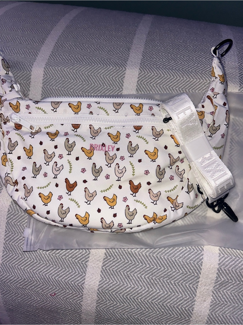White Chicken-Print Shoulder Bag with Adjustable Strap
